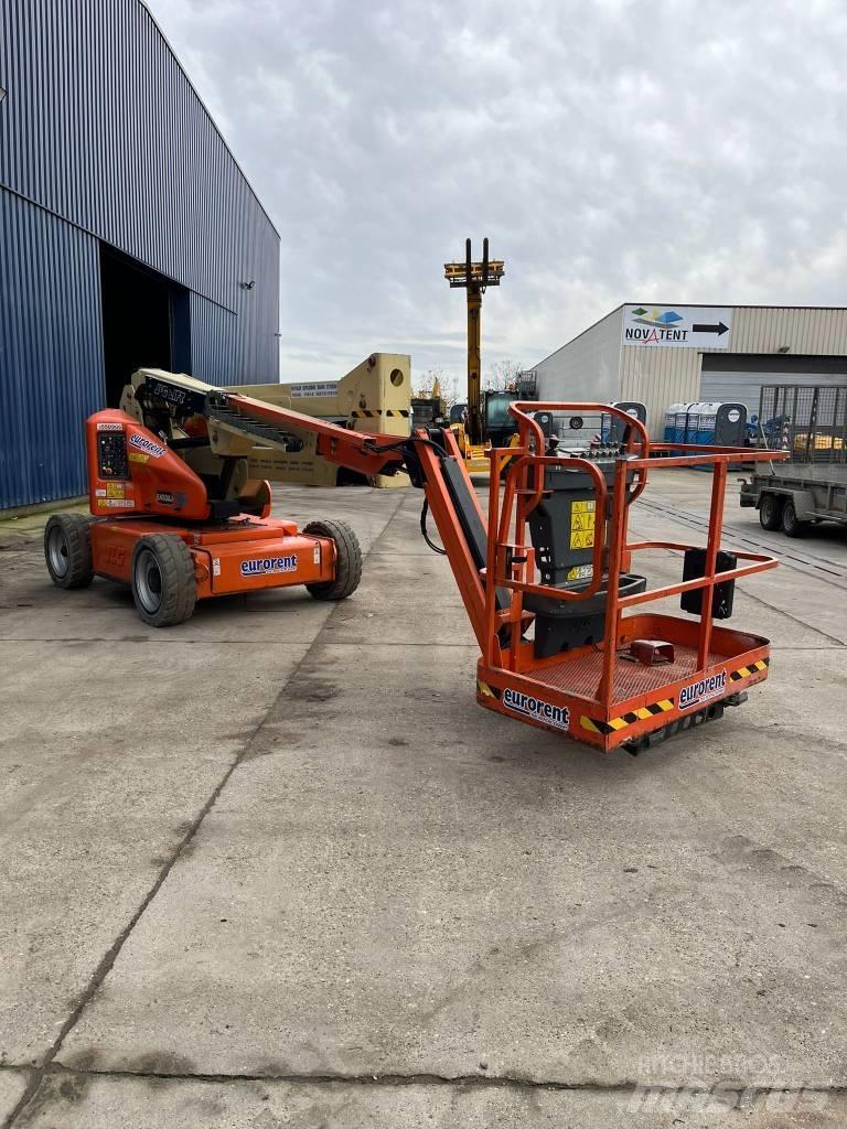 JLG E 450 AJ Kĺbové plošiny