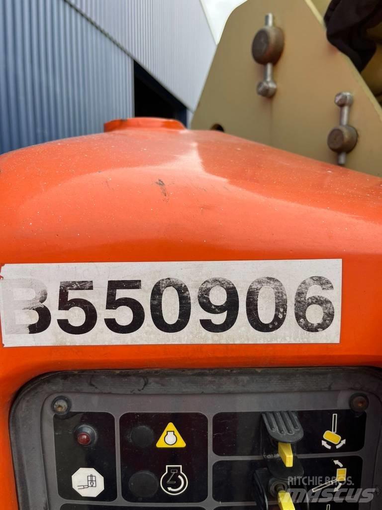 JLG E 450 AJ Kĺbové plošiny