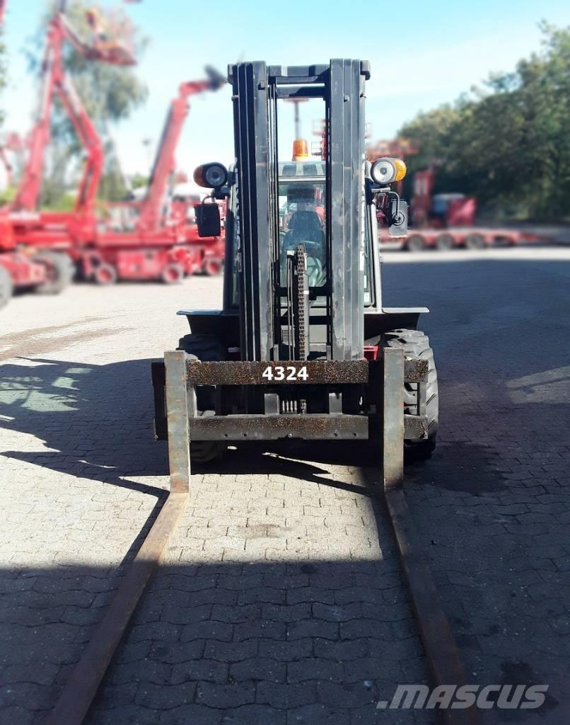 Ausa C 300 H X4 Terénne vysokozdvižné vozíky
