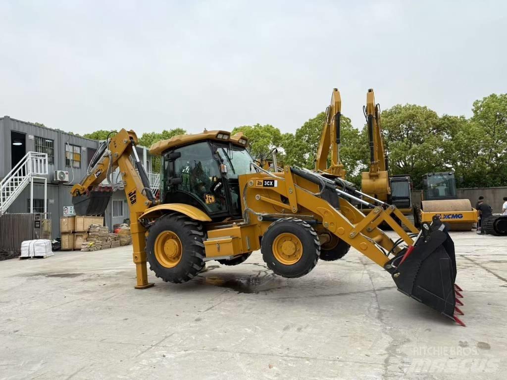 JCB 3 CX Rýpadlo-nakladače