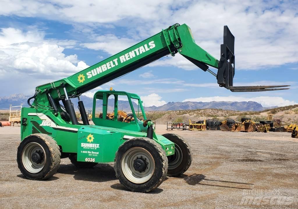 JLG 6036 Teleskopické manipulátory
