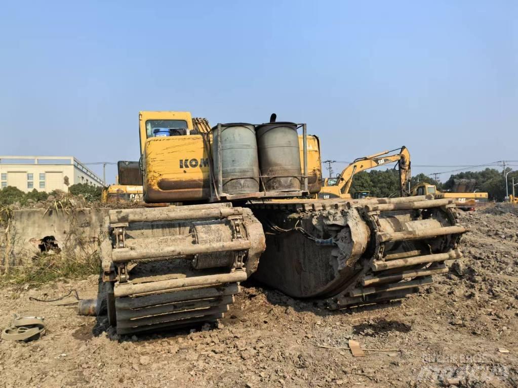 Komatsu PC 200-6 Obojživelná rýpadlá