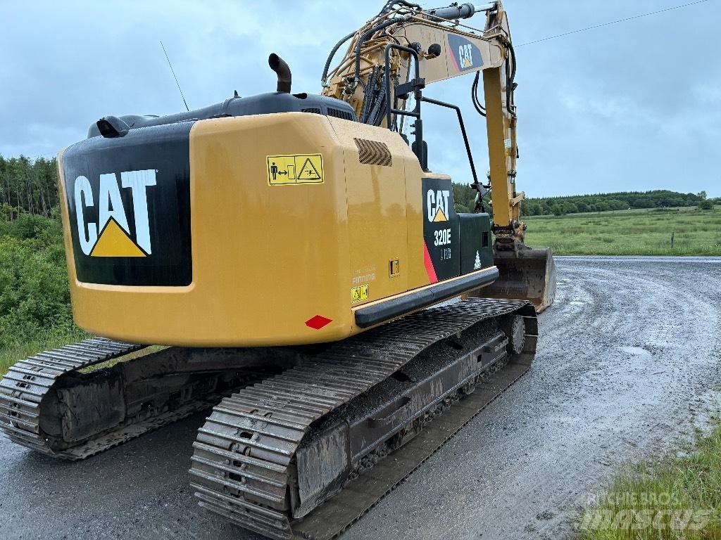 CAT 320 EL RR Pásové rýpadlá