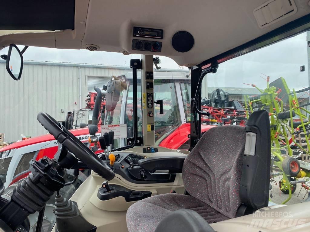 Massey Ferguson 5711 Traktory