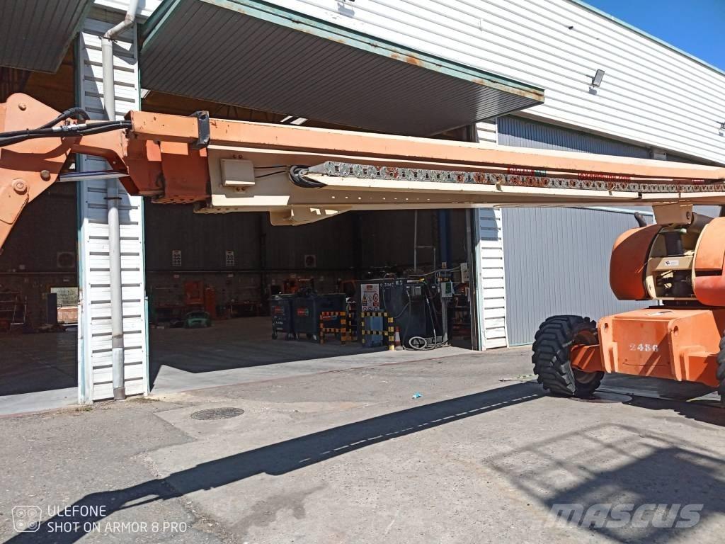 JLG 860 SJ Teleskopické plošiny