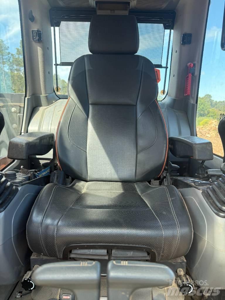 Doosan DX 235 LCR Pásové rýpadlá