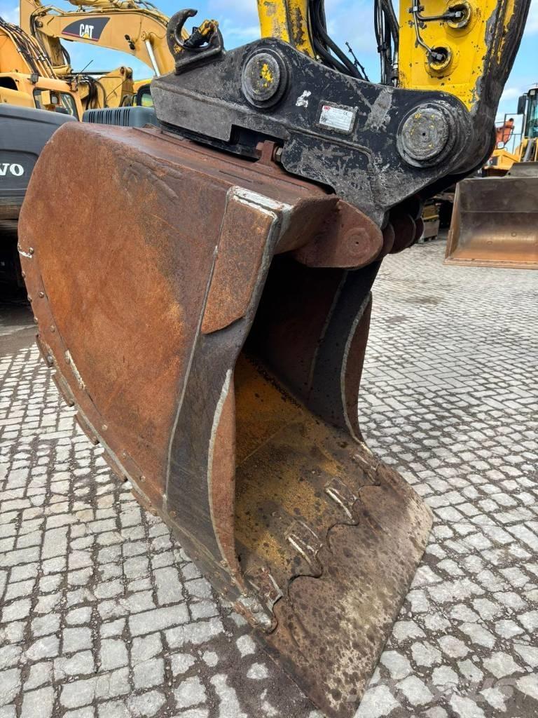 Komatsu PC 210 LC-7 Pásové rýpadlá