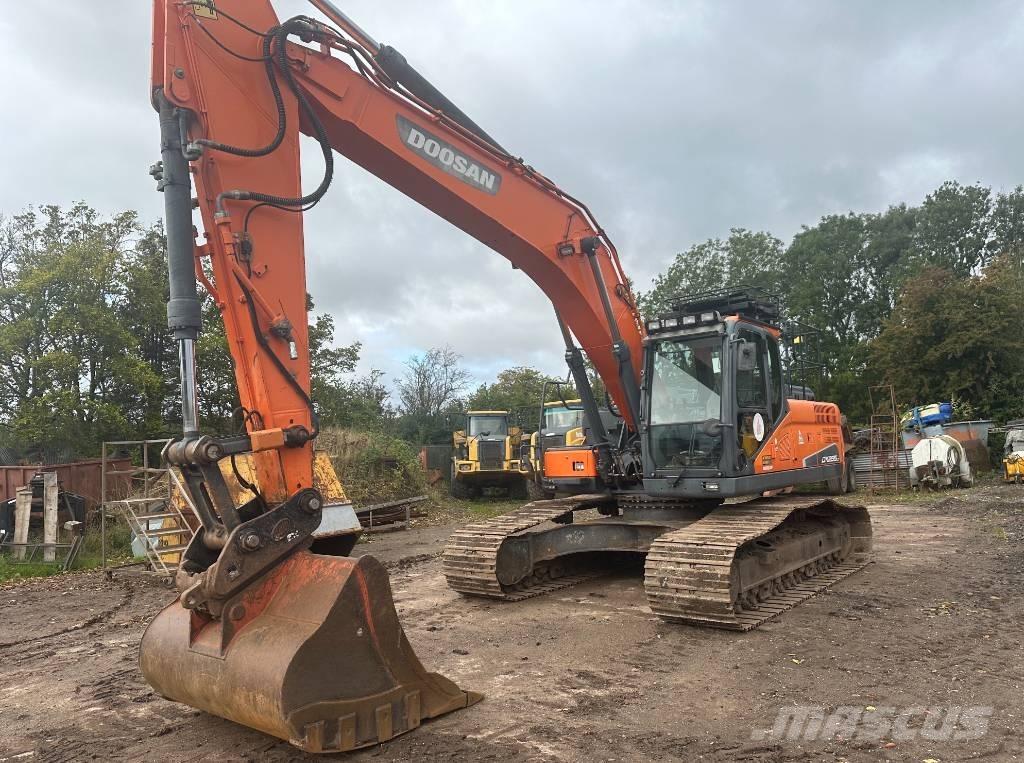 Doosan DX 255 LC-5 Pásové rýpadlá