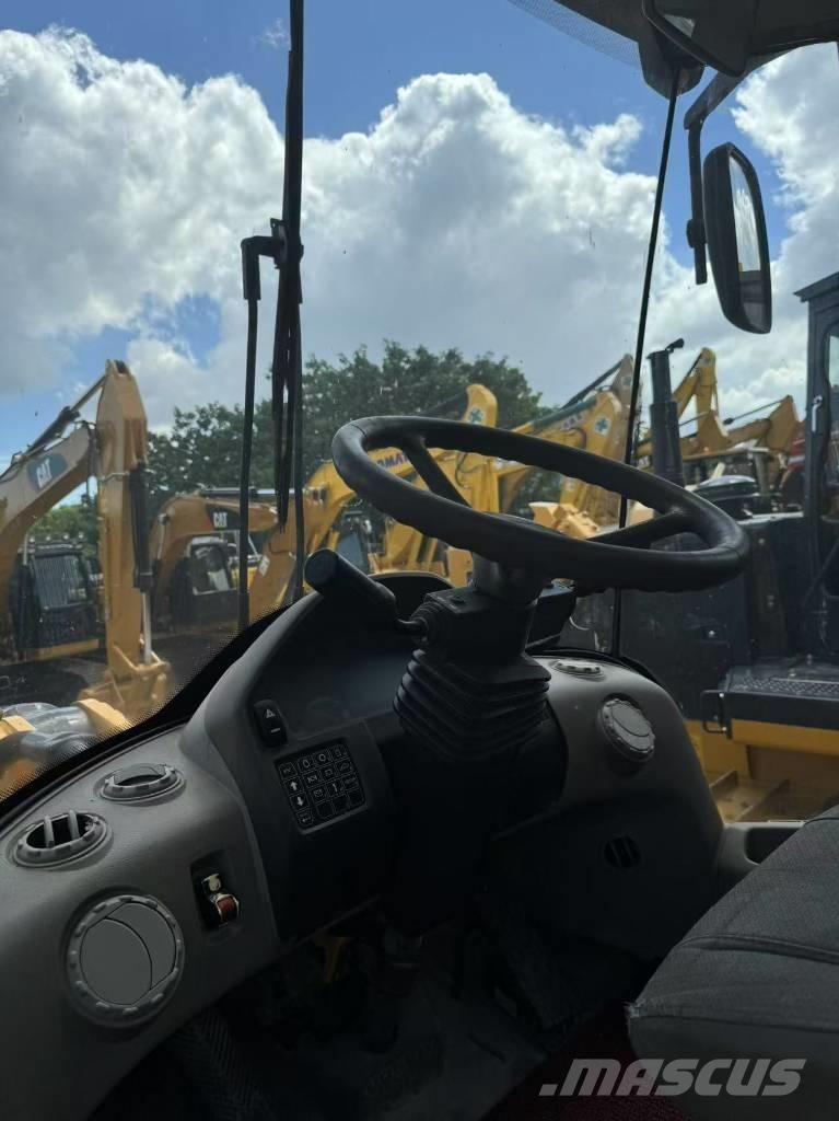 Volvo L 105 Kolesové nakladače