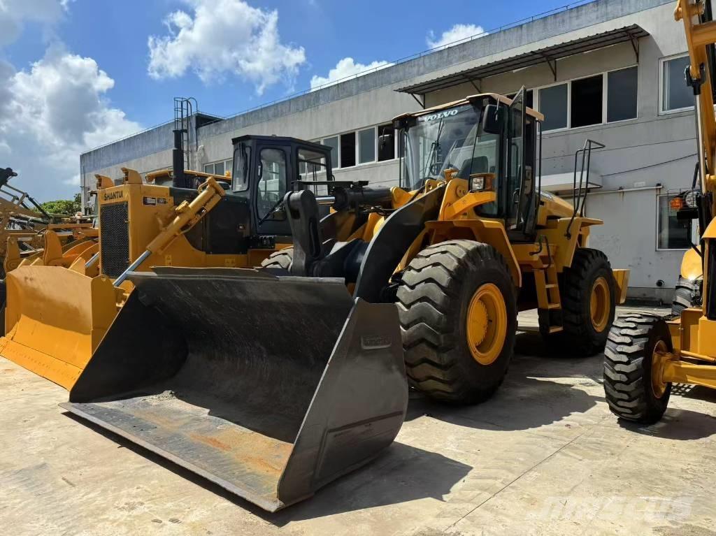 Volvo L 105 Kolesové nakladače