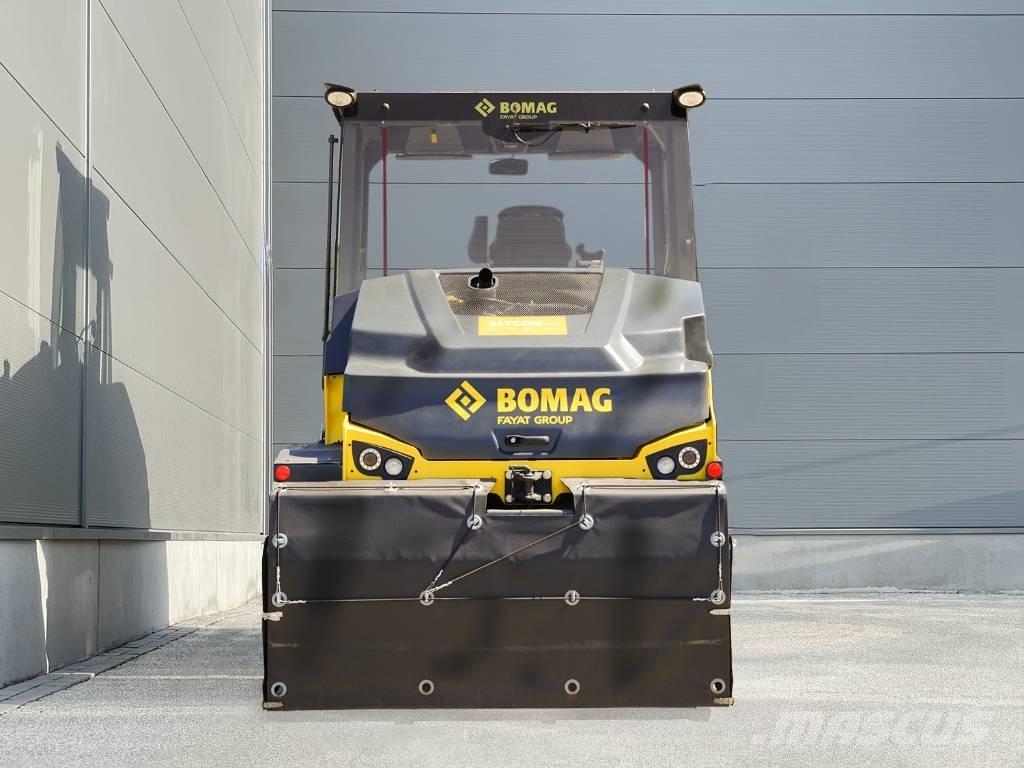 Bomag BW 28 RH Pneumatikové valce