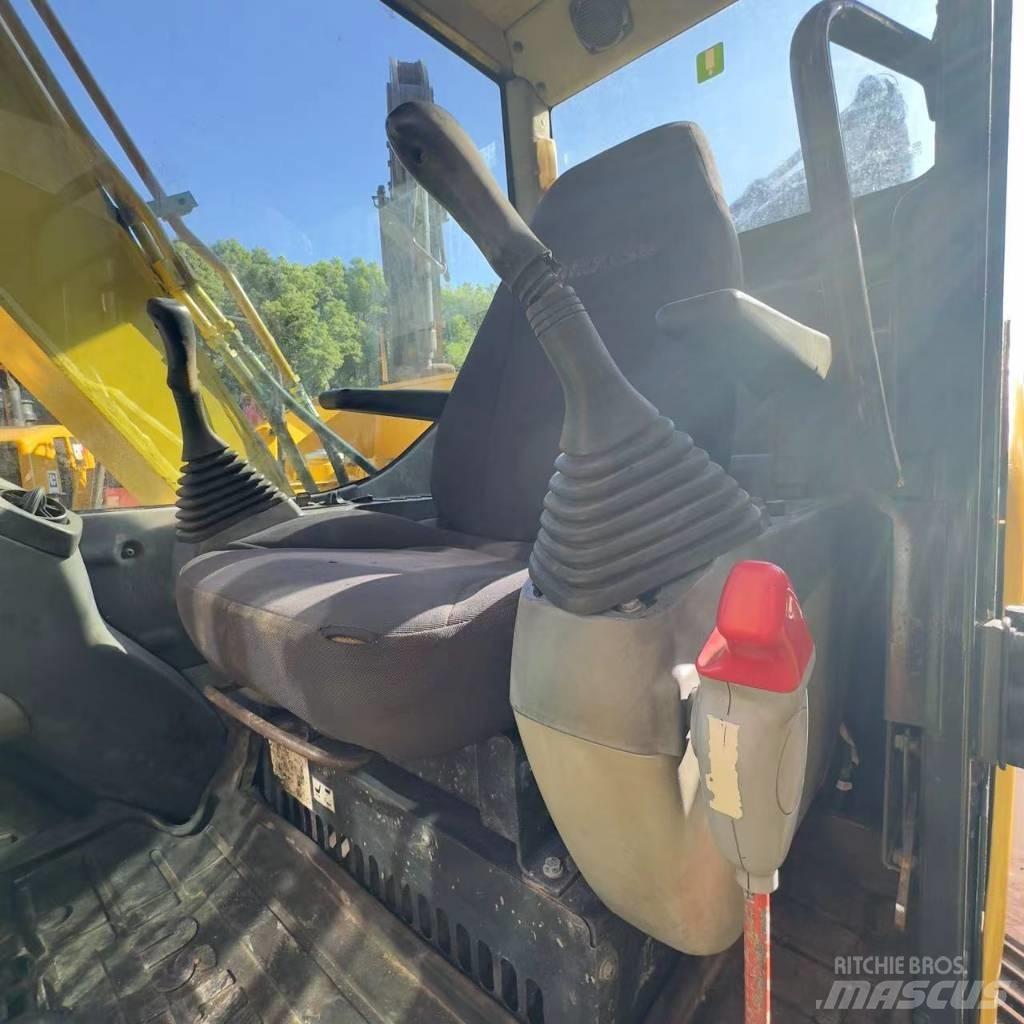Komatsu PC 70 Pásové rýpadlá