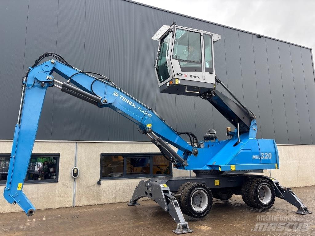 Fuchs MHL 320 D Stroje pre manipuláciu s odpadom