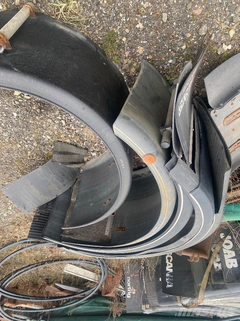  Däck skärm GRATIS Pneumatiky, kolesá a ráfiky
