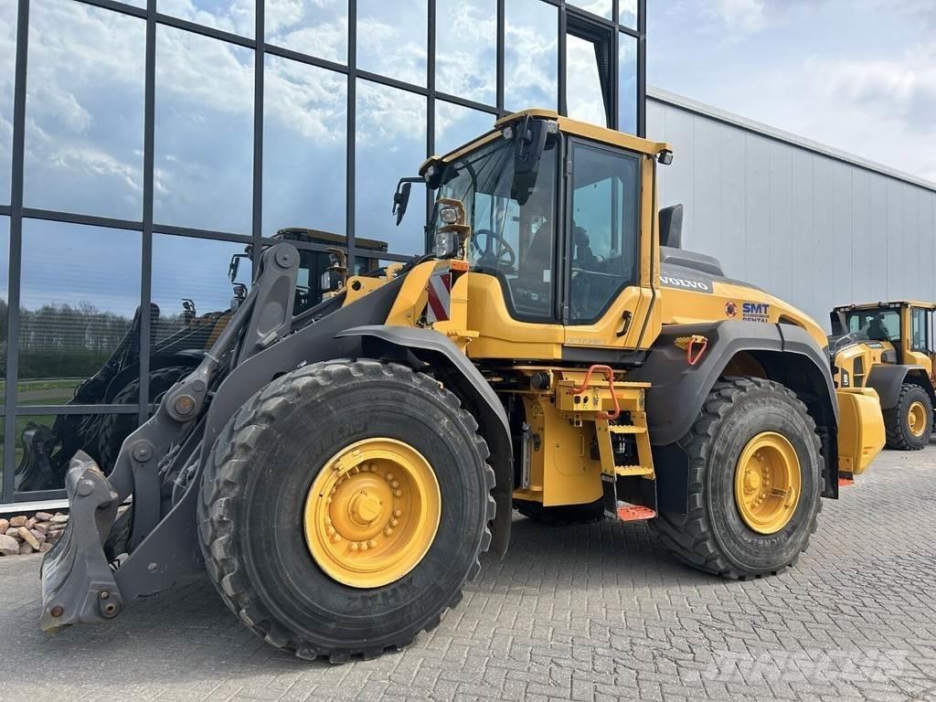 Volvo L110H Kolesové nakladače