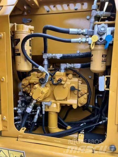 CAT 312 D Pásové rýpadlá
