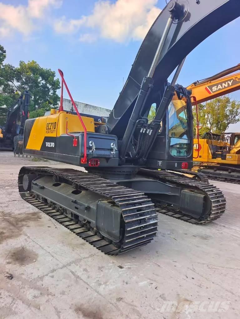 Volvo EC 210 B Pásové rýpadlá