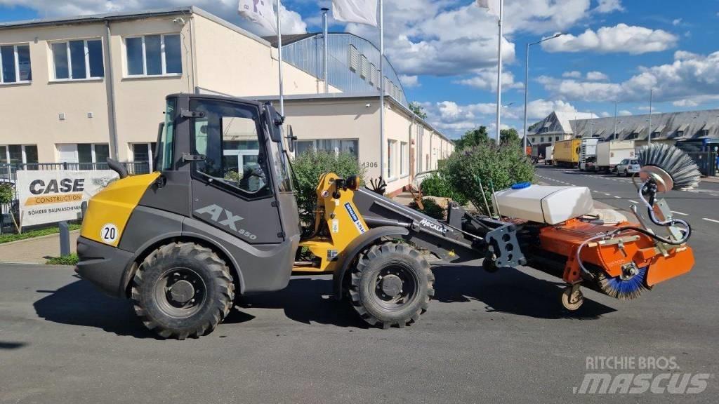 Mecalac AX 850 Kolesové nakladače