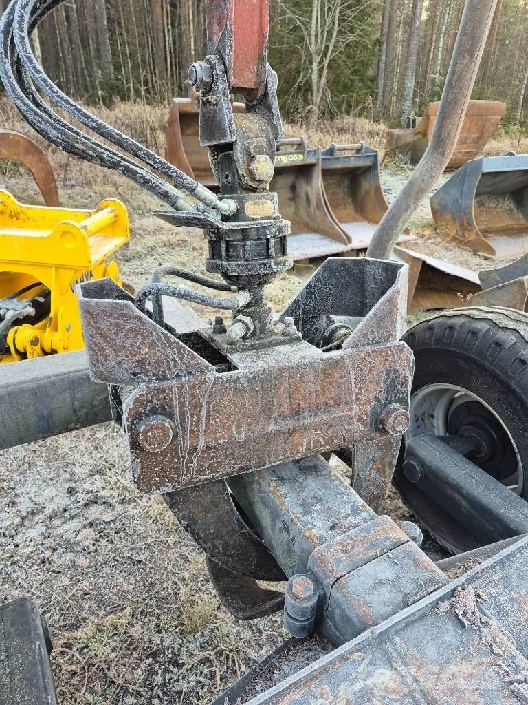 Patu 1800 Lesnícke prívesy