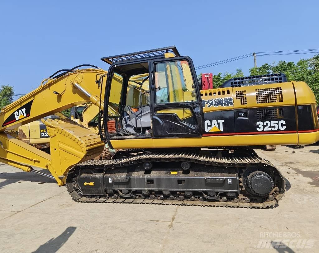CAT 325 C Pásové rýpadlá