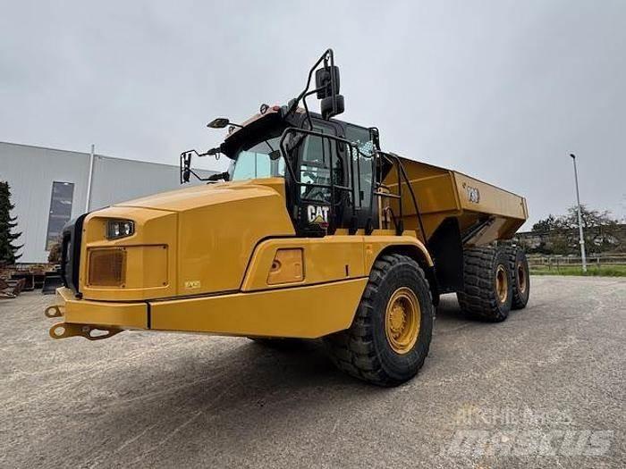 CAT 730 Kĺbové nákladné autá
