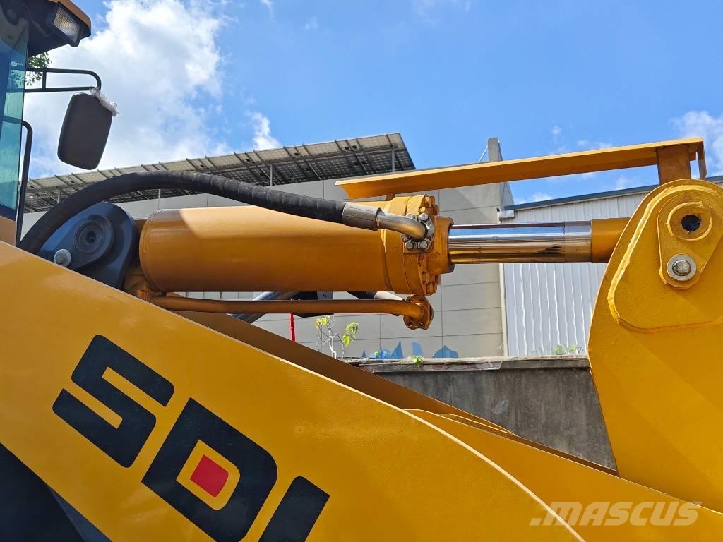 SDLG L 958 F Kolesové nakladače