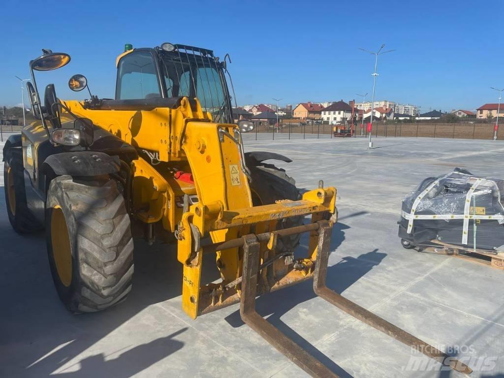 JCB 535-95 Teleskopické manipulátory