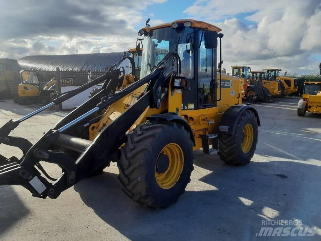 JCB 412 Teleskopické nakladače pre poľnohospodárstvo