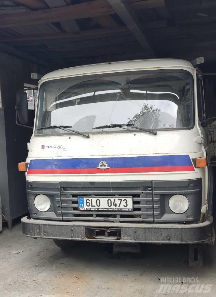 Avia 30N Plošinové nákladné automobily/nákladné automobily so sklápacími bočnicami
