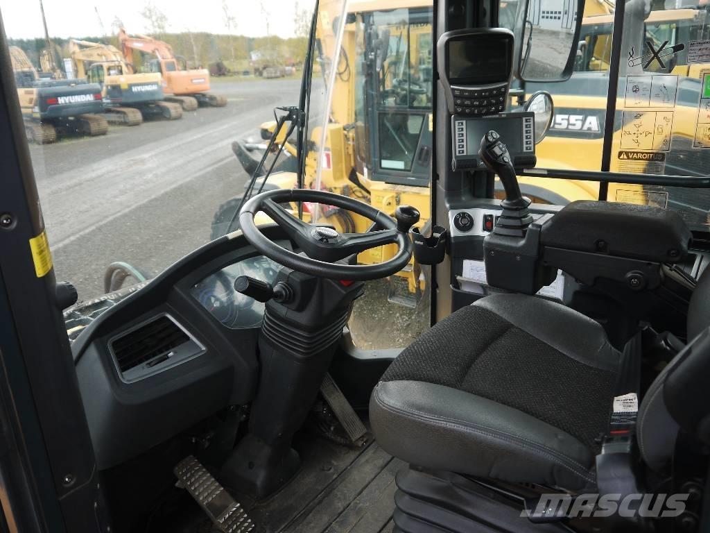 Hyundai HL955 Kolesové nakladače