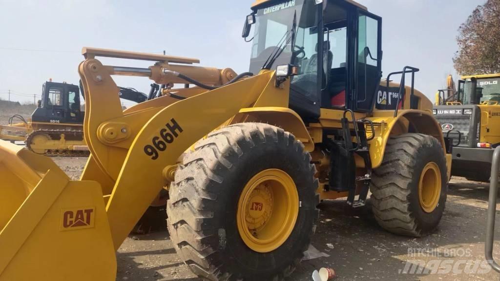 CAT 966 H Kolesové nakladače