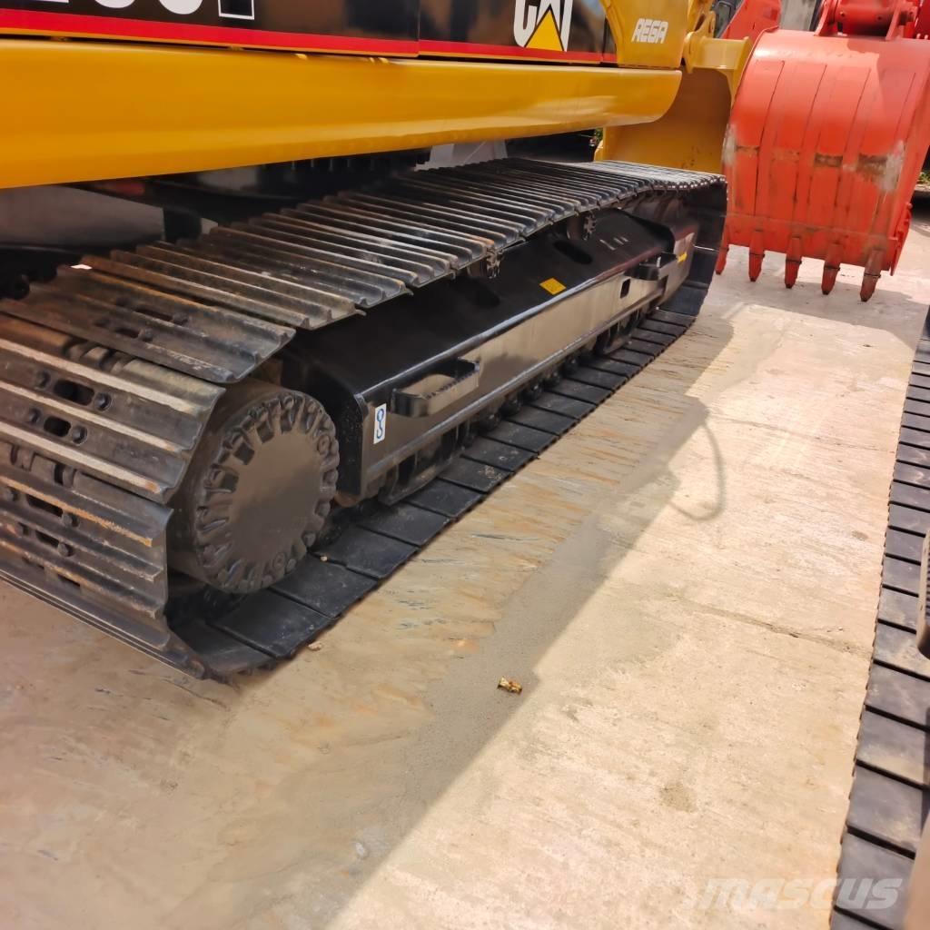 CAT 320 CL Pásové rýpadlá