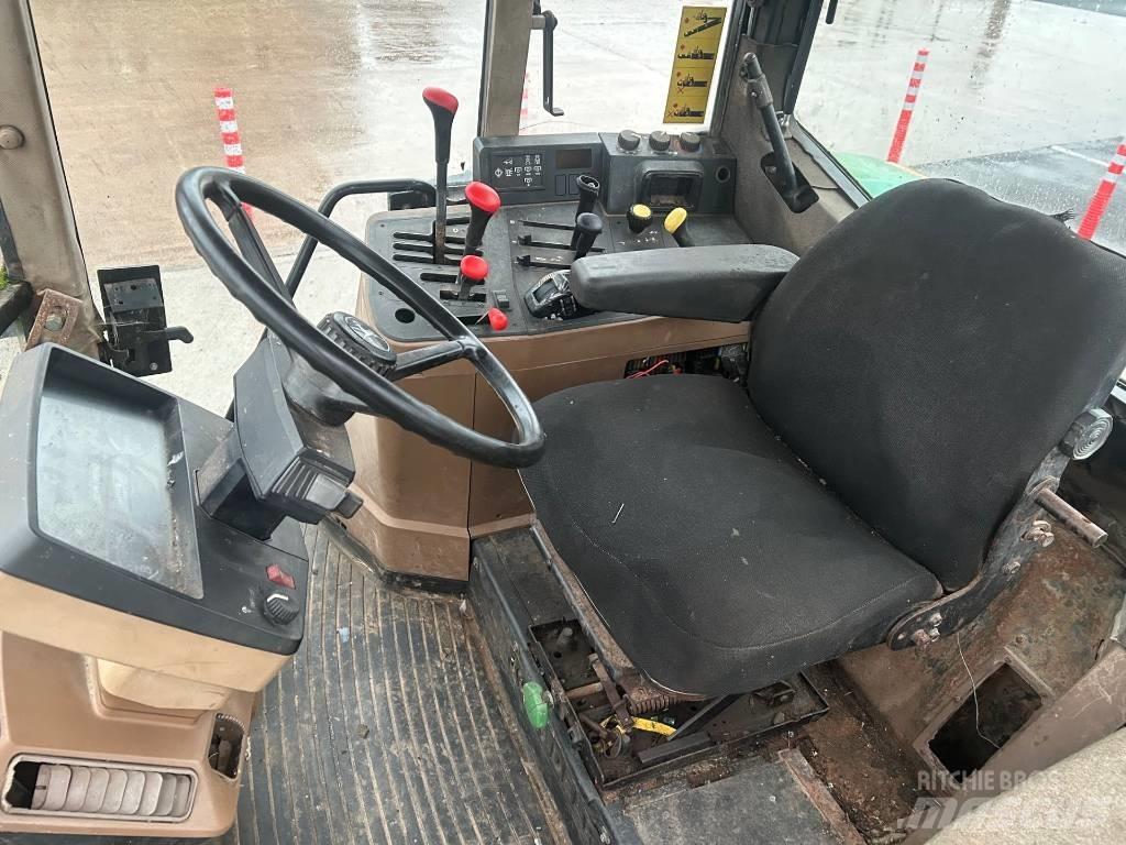 John Deere 6200 Traktory
