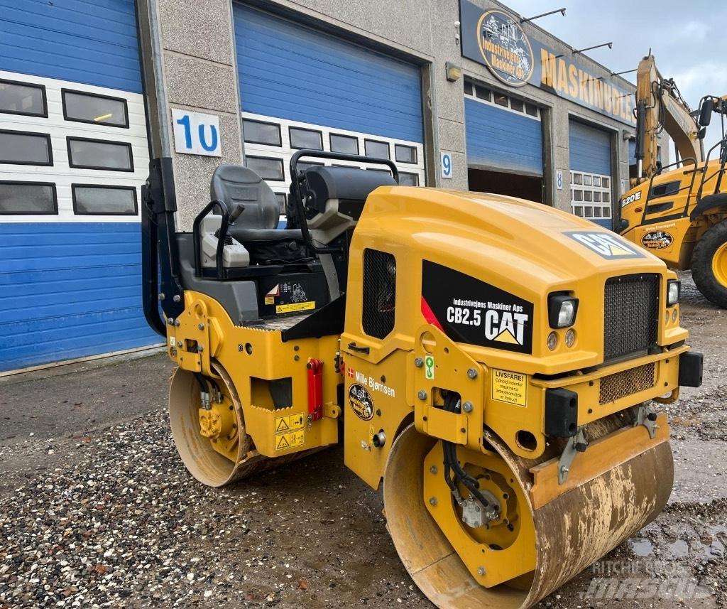 CAT CB 2.5 Tandemové valce