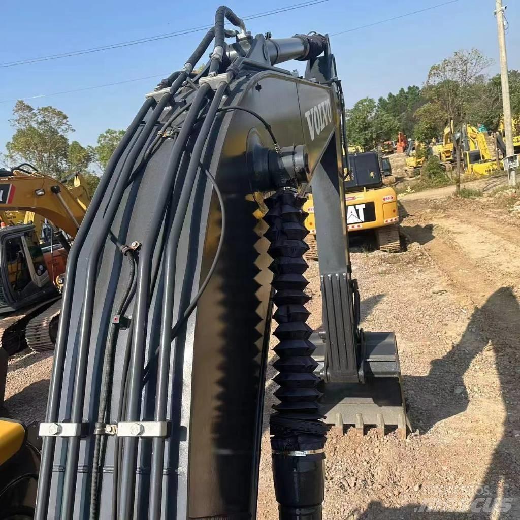 Volvo EC 210 Pásové rýpadlá