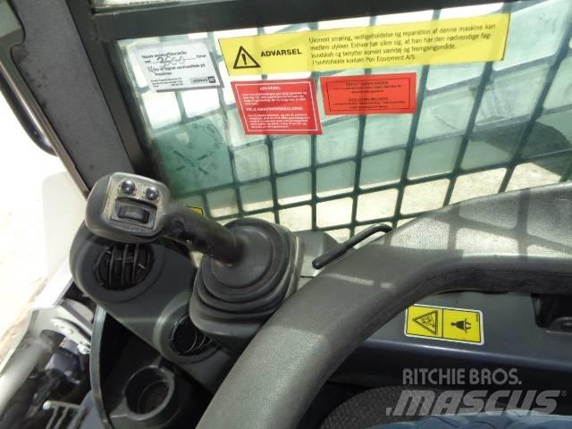 CAT 259 D Šmykom riadené nakladače