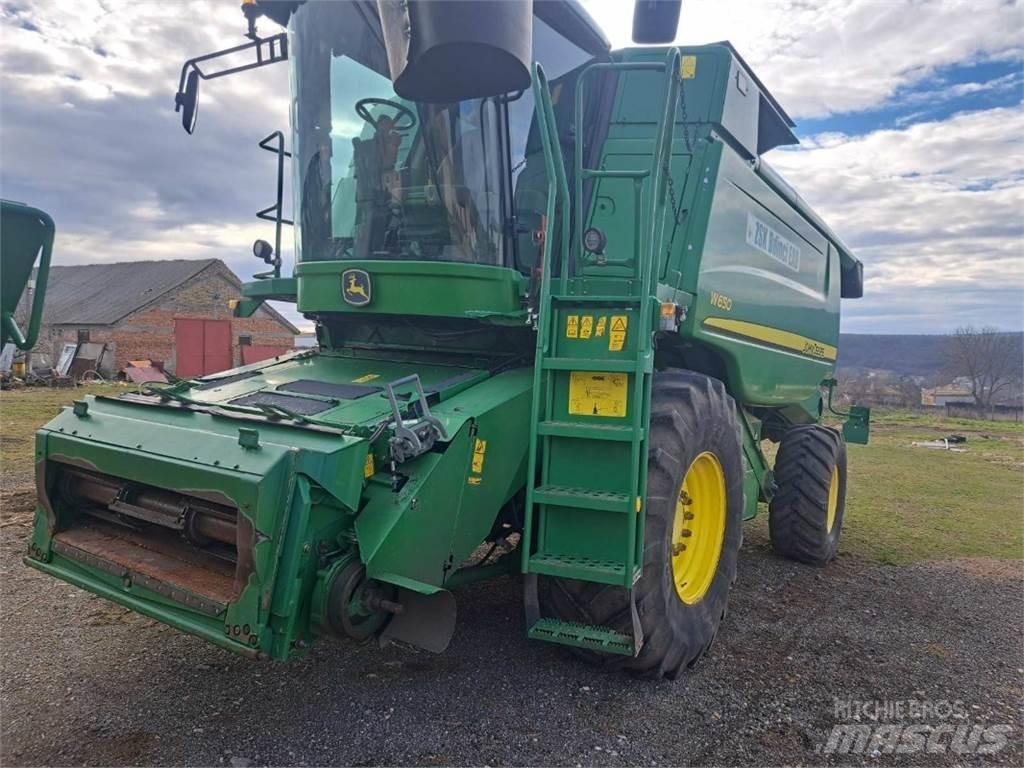 John Deere W650 Kombinované zberacie stroje