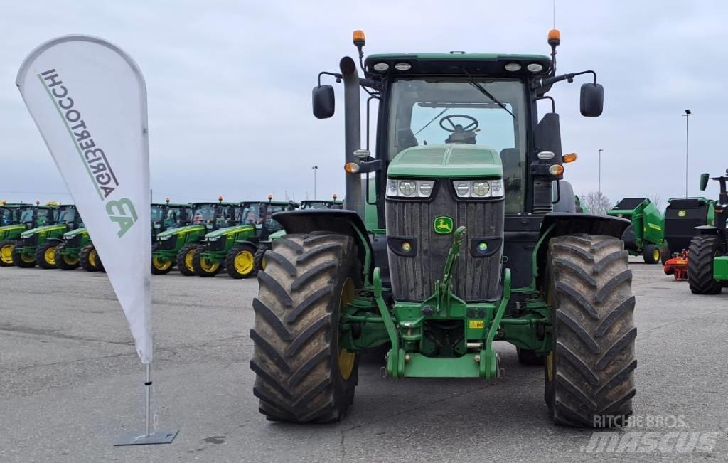 John Deere 7290 R Traktory