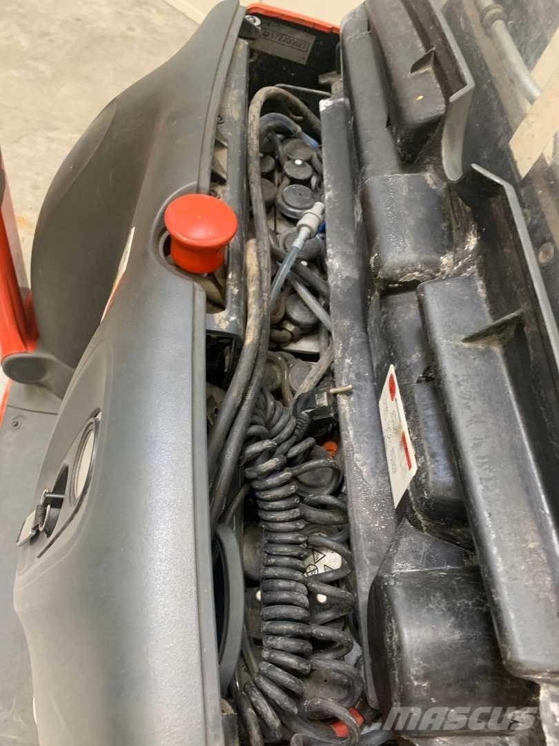 Linde L10 Ručne vedené vysokozdvižné vozíky