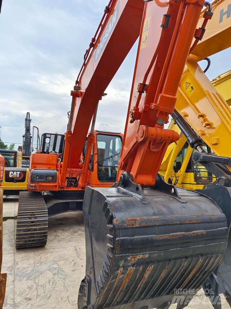 Doosan DX 225 LC-9C Pásové rýpadlá