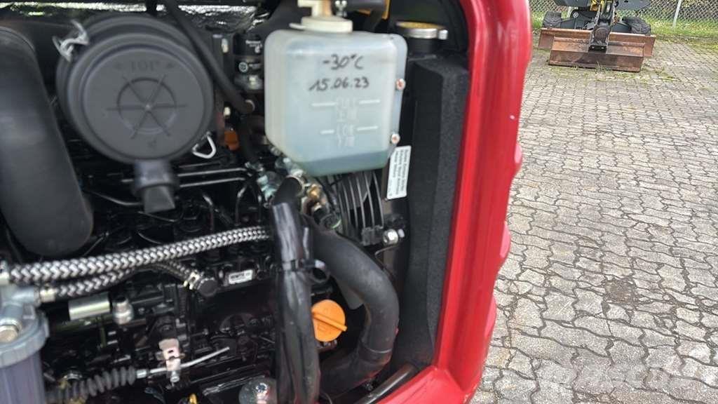 Takeuchi TB216 Mini rýpadlá < 7t