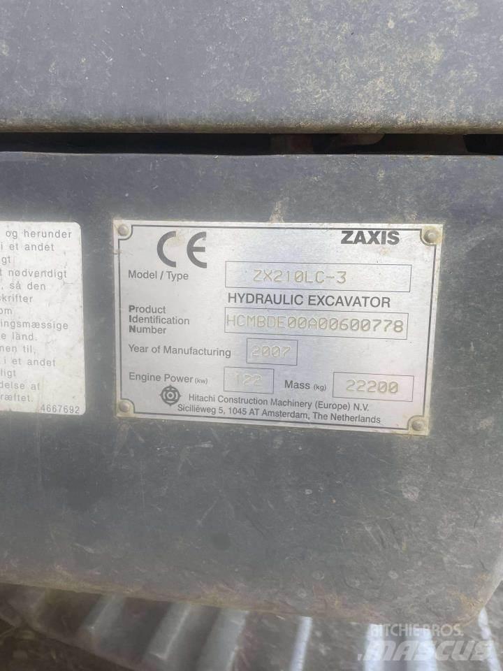 Hitachi ZX210 Pásové rýpadlá