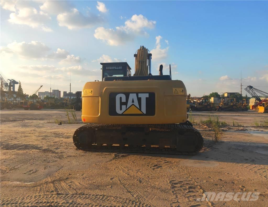 CAT 325D Pásové rýpadlá