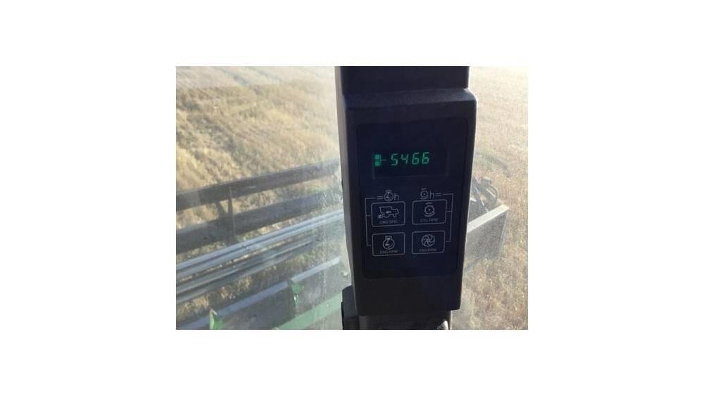 John Deere 9500 Kombinované zberacie stroje