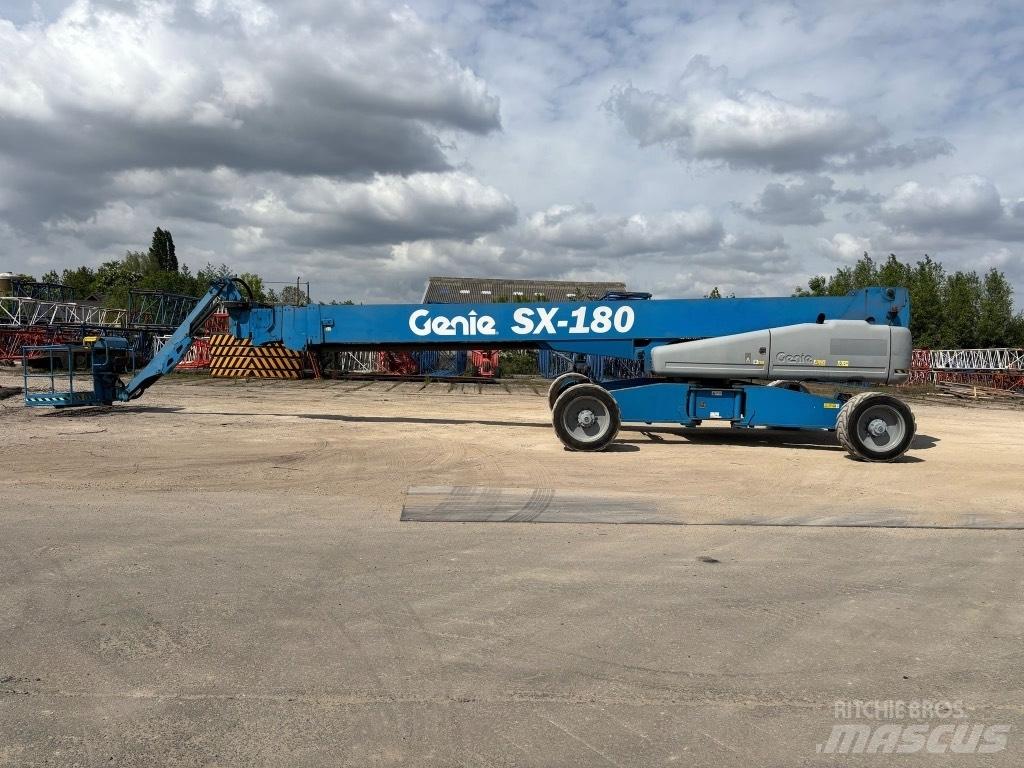 Genie SX 180 Teleskopické plošiny