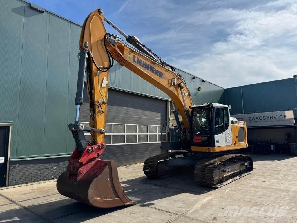 Liebherr R922 LC Pásové rýpadlá
