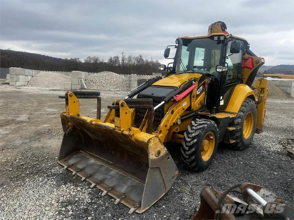 CAT 427 F2 4X4 Stavebníctvo - ostatné