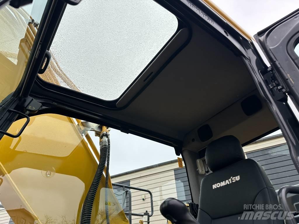 Komatsu PC210LC-11 Pásové rýpadlá