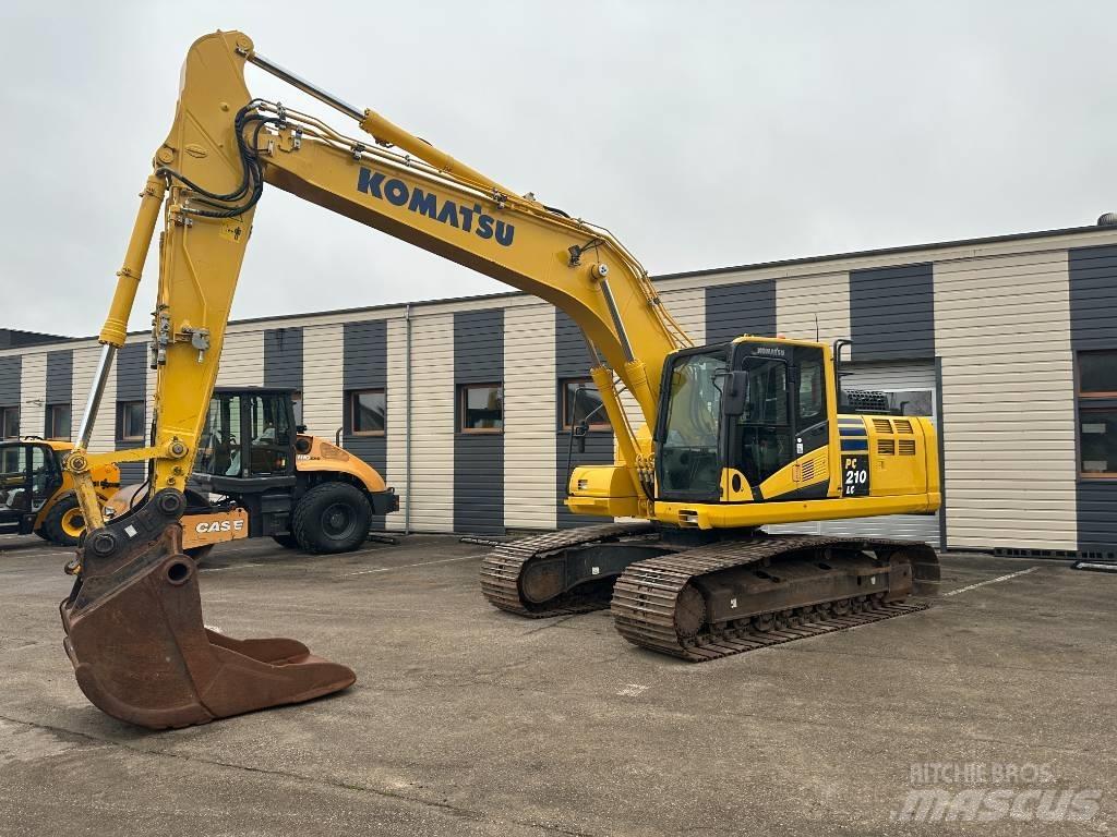 Komatsu PC210LC-11 Pásové rýpadlá