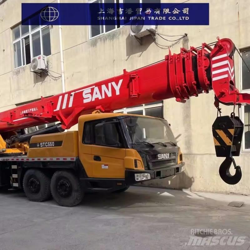 Sany stc550 Univerzálne terénne žeriavy